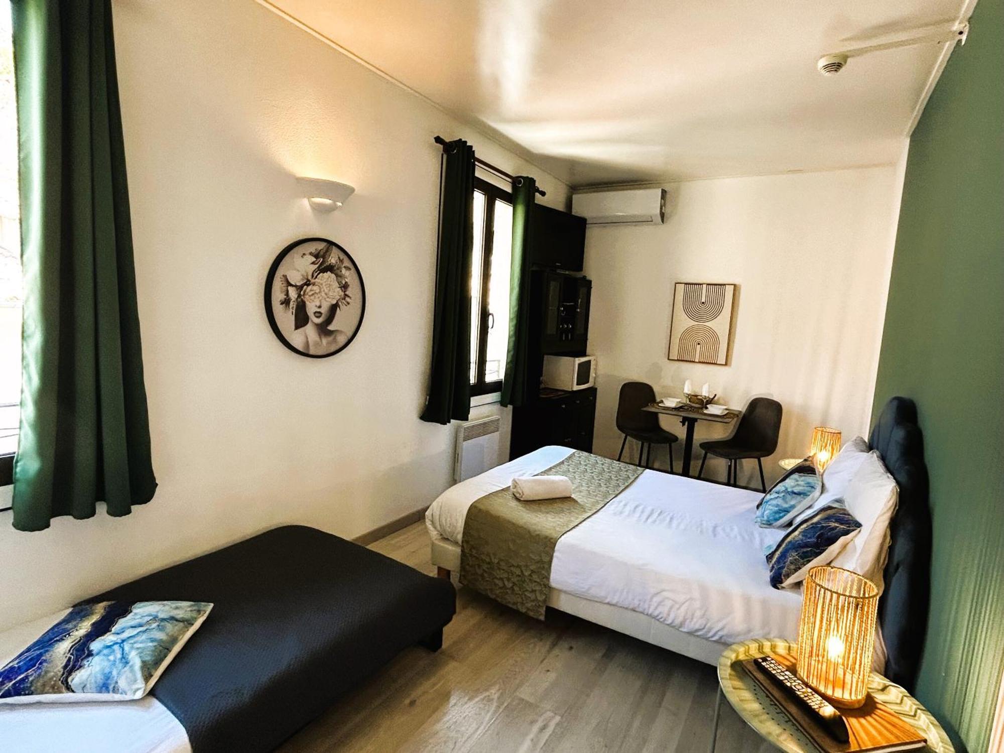 Gabrielle Hotel Aiguines Ngoại thất bức ảnh